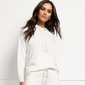 NY&Co Winter White 2 Piece Jogger Set